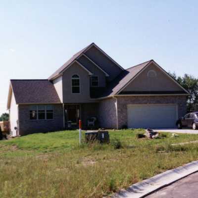 220 Oakwood