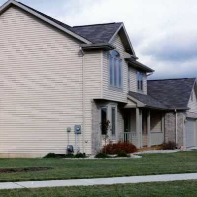 1146 Oakwood