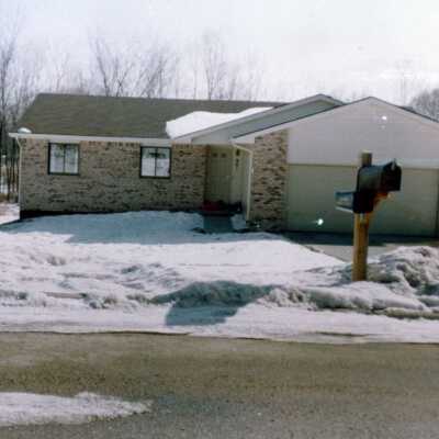 901 E. Geneva