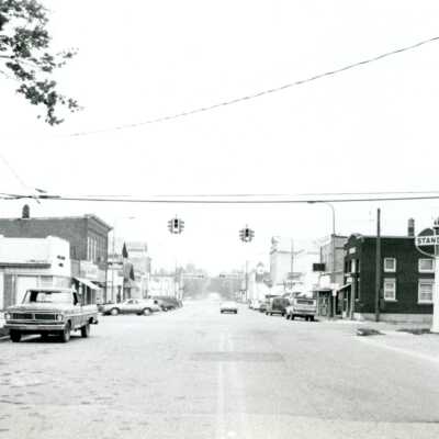 Main Street, Fowler