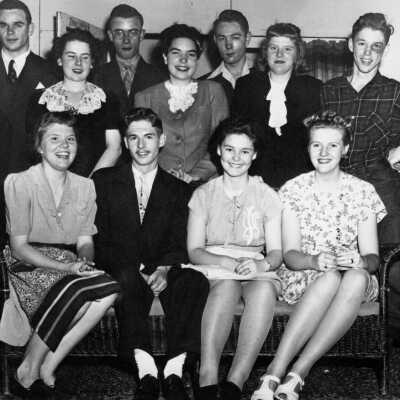1947 Junior Play Cast