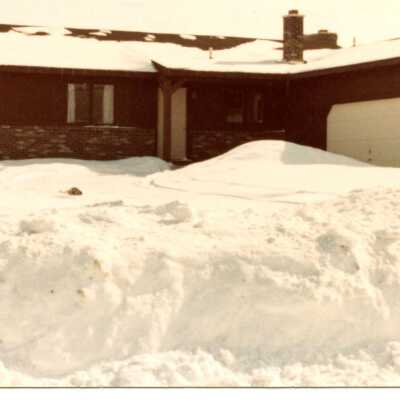 1103 Turner