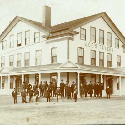 Joe's Tavern