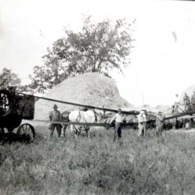 Threshing Crew