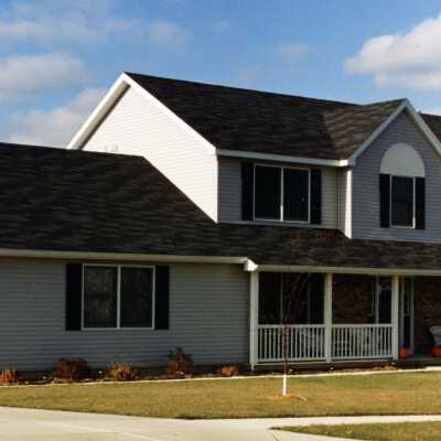 204 Rivergate