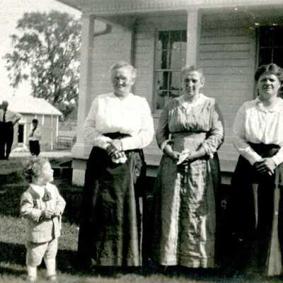 Theis Family (possibly)
