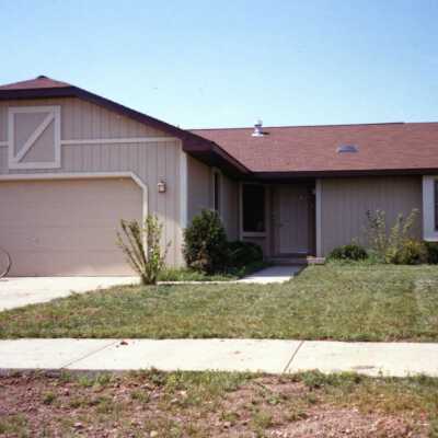812 Amesbury,