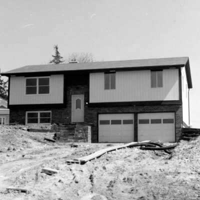 Redpole Drive 1301-1309