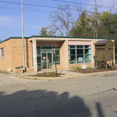 221 N. Bridge