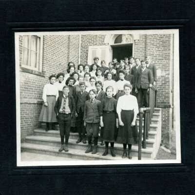 DeWitt School