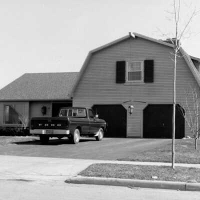 835 Andover