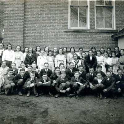 DeWitt School