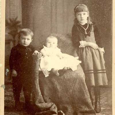 Nuffer family