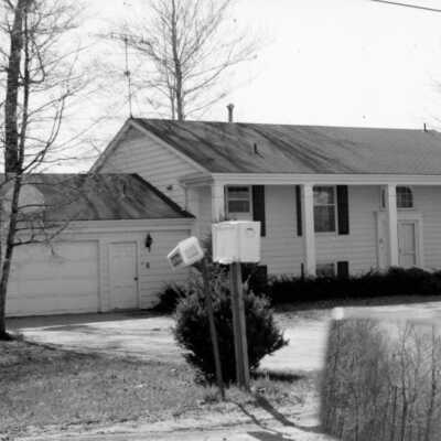 809 W. Geneva