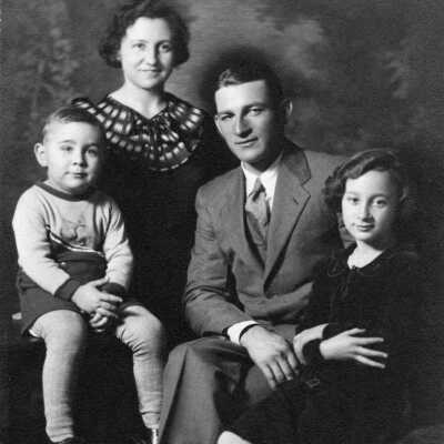 Viges Family