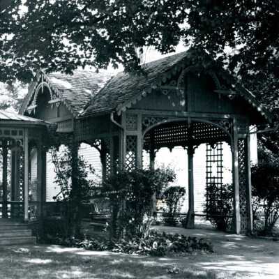 Frisbee House