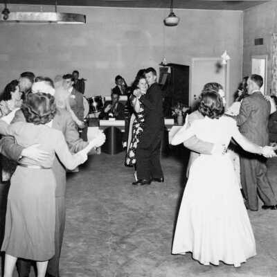 Staub-Coin Wedding