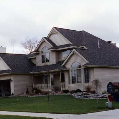 304 Rivergate