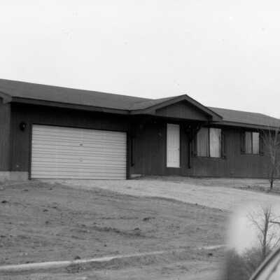 606 Cherry