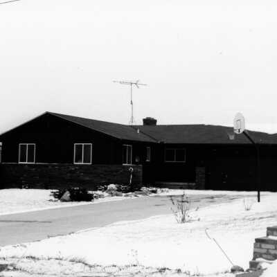 1612 W. Herbison