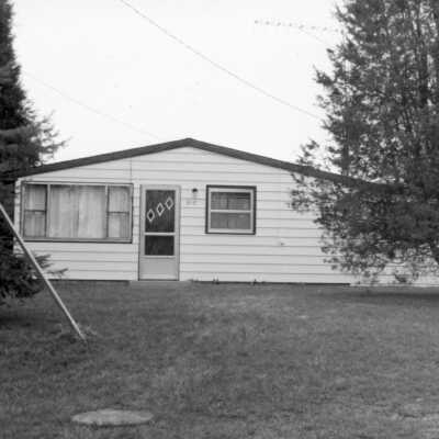 915 Pine