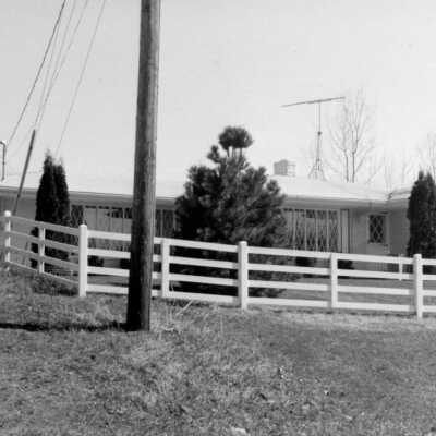 1205 Sandhill