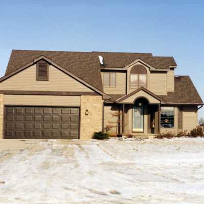 305 Country Lane