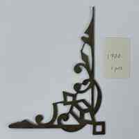Hoole Corner Geometric Flower with Stems and Buds Template, Design 1700