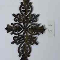 Hoole Diamond with Swirl Cross and Flowers Template, Design 1468