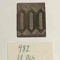Hoole Chainlink Stamp Die, Design 982