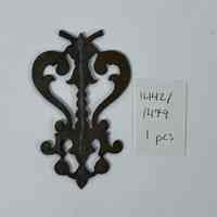 Hoole Baroque Damask Oval with Flower and Leaves Template, Design 1442/1479