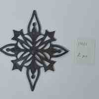Hoole Geometric Diamond Flower with Shifted Flower Inside Template, Design 1401