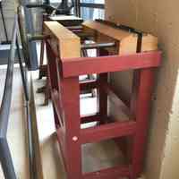 Finishing press and stand