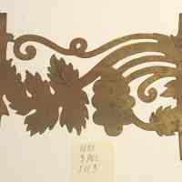 Hoole Three-Part Leaf and Berry Template, Design 1088