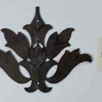 Hoole Damask Tulip with Leaves Template, Design 1707