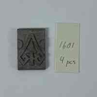 Hoole Triangle Flower Stamp Die, Design 1601