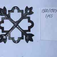Hoole Cubic Star Motif with Flowers Template - Design 1300/1585