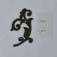 Hoole Trumpet Flower with Stems and Leaves Template, Design 1551