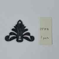 Hoole Small Flowering Damask Pattern Template, Design 1588