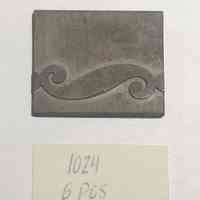 Hoole Curling Scroll Stamp Die, Design 1024