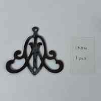Hoole Oval with Flower in the Middle with Leaves Template, Design 1384