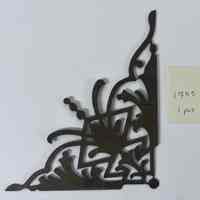 Hoole Corner Art Deco with Trumpet Leaves and Stems Template, Design 1743