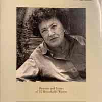 Gifts of age : Portraits and essays of 32 remarkable women,