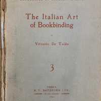 The Italian art of bookbinding / by Vittorio De Toldo.