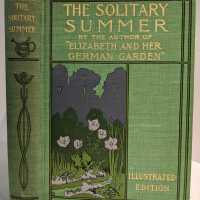 The Solitary Summer / Elizabeth von Armin