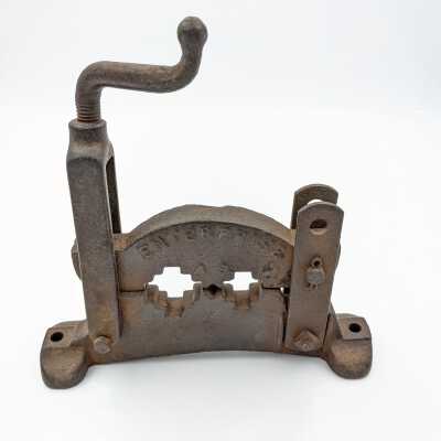 Enterprise Pipe Vise "A 9"