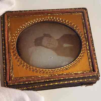 Amy H. Williams Manuscript Collection 1809-1930; Williams Family Post-Mortem Daguerreotype, circa 1850s
