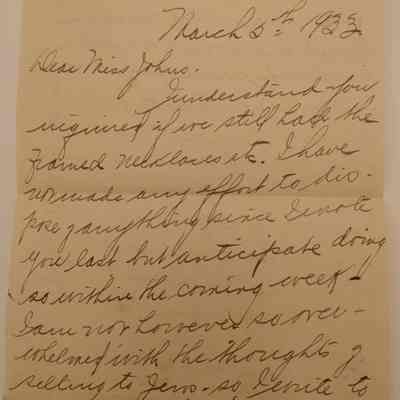 9. Letter from Mrs.[?] Young (1/4): March 5, 1933 Letter from Mrs.[?] Young inquiring about selling jewelry at John's Antiques Shop in Malvern; sent from Philadelphia, PA.