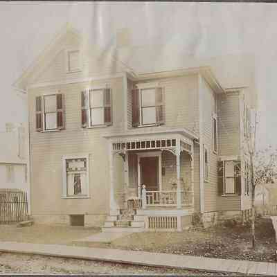 Local Families Picture Collection/Aunt Rosie (Rosanna Hall) house, Meadville PA