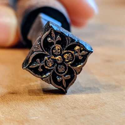 Floral Scroll Pattern